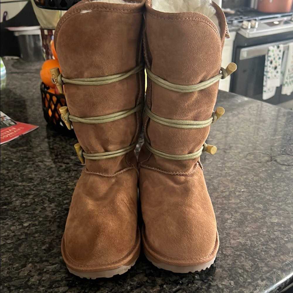 Brown Suede Boots with Toggle Accents